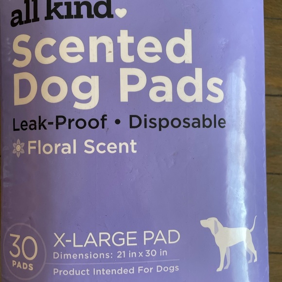 Doggie potty pads. LightFloral scent. Size XL.